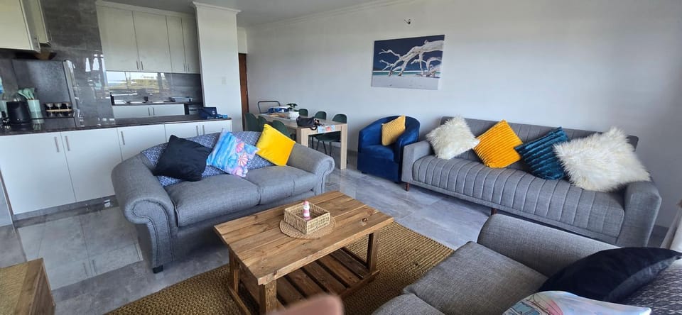 204 L'escalier Cabanas- Beach front paradise Apartment in KwaZulu-Natal