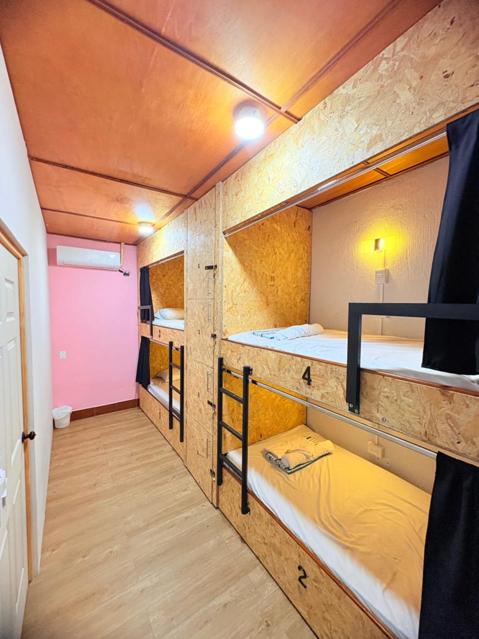 Bed, Photo of the whole room, Bedroom, bunk bed, wardrobe