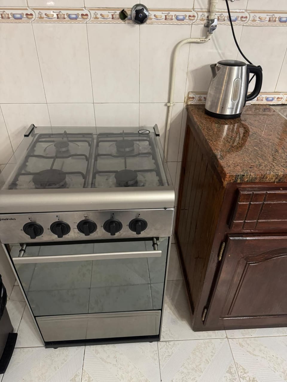 Kitchen or kitchenette, oven, stove