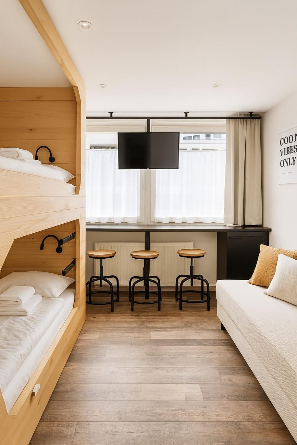 TV and multimedia, Photo of the whole room, Bedroom, bunk bed