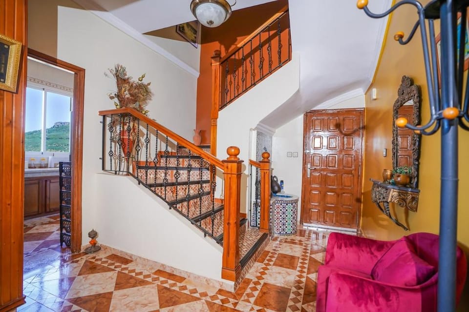 Peaceful Beachfront Duplex-Sea&Mountain Views Apartment in Tangier