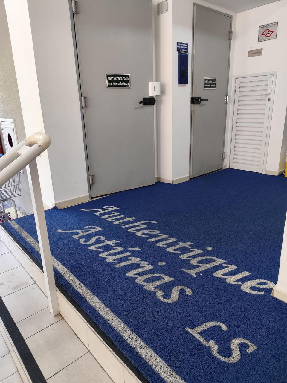 Property building, Lobby or reception, Area and facilities