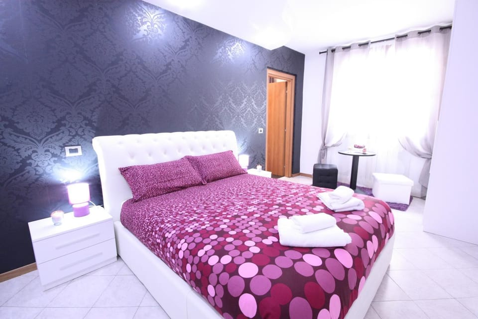 Black and White Bed and Breakfast in Lombardy