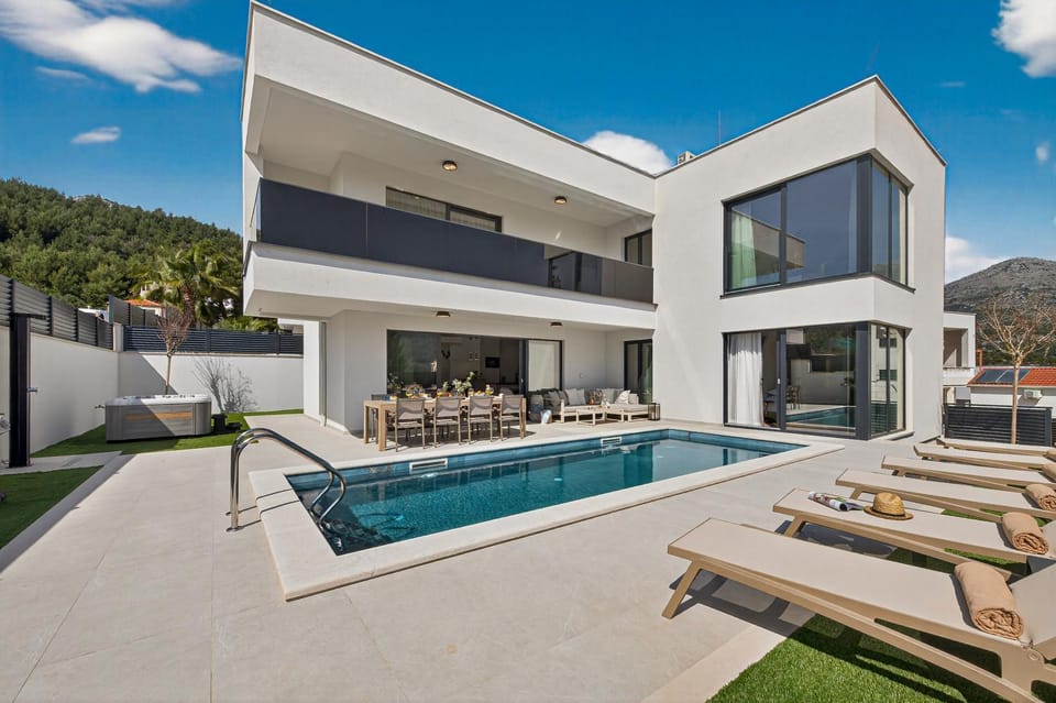 Villa Rafaela Delux Dubrovnik Villa in Dubrovnik-Neretva County