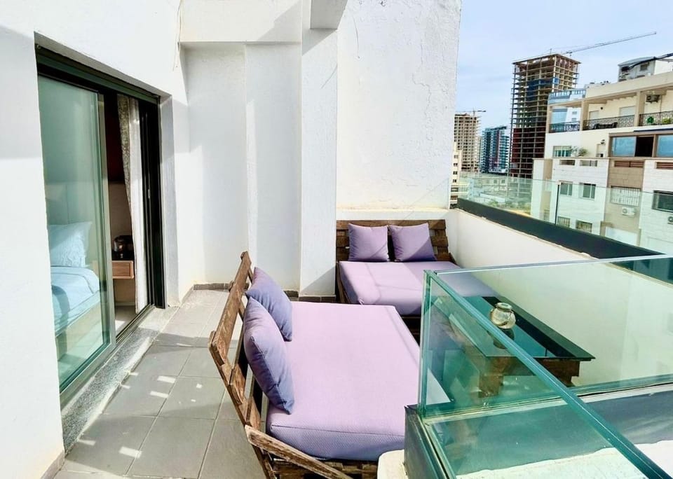 Urban Escape and Modern Comfort at Corniche Apartment in Tangier