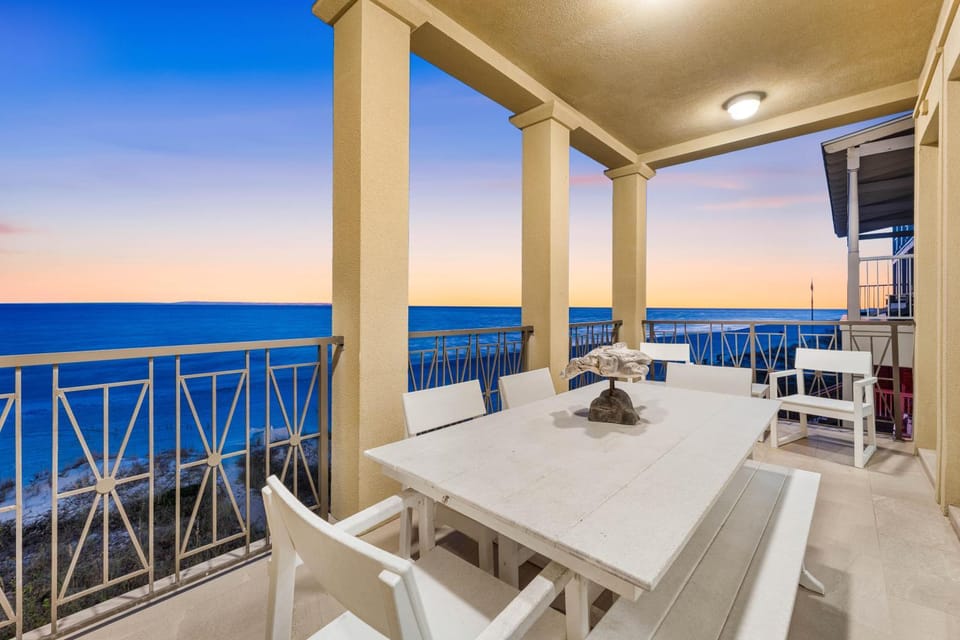 Le Neptune- - Beach Front- Frangista Beach House in Miramar Beach
