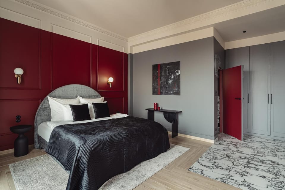 Bed, Bedroom