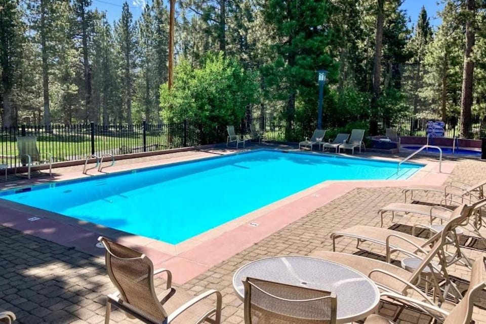 Mammoth Green 110 Apartment in Mammoth Lakes