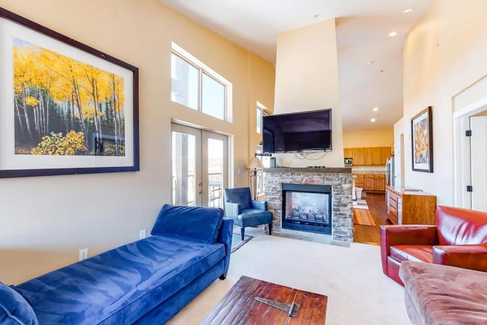 Base Camp One Penthouse 416C Apartment in Granby