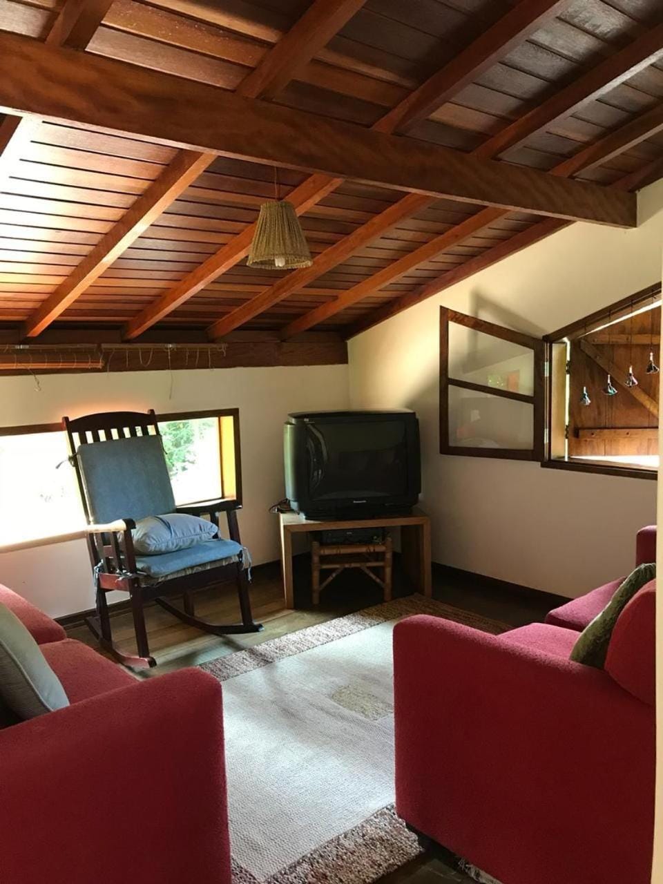 Conforto e muito verde House in São Sebastião