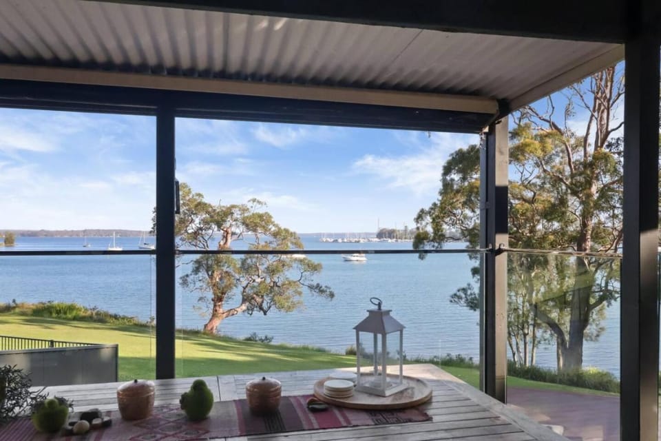 Balcony/Terrace, Lake view