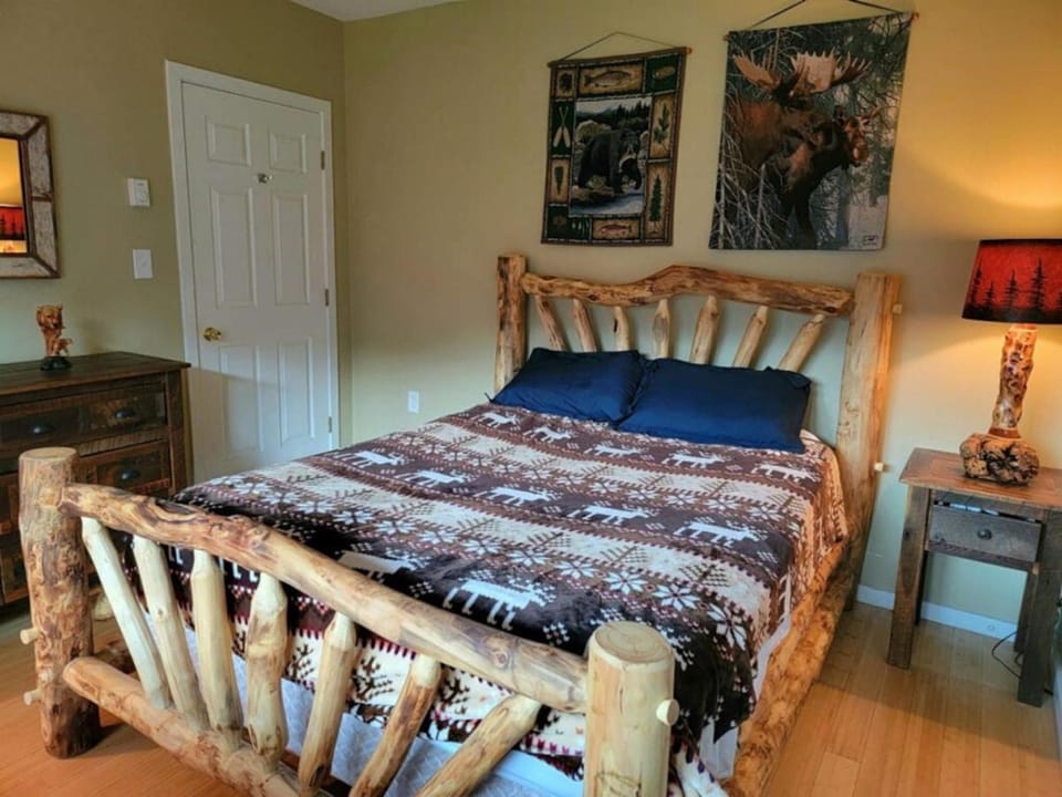 Bed, Bedroom