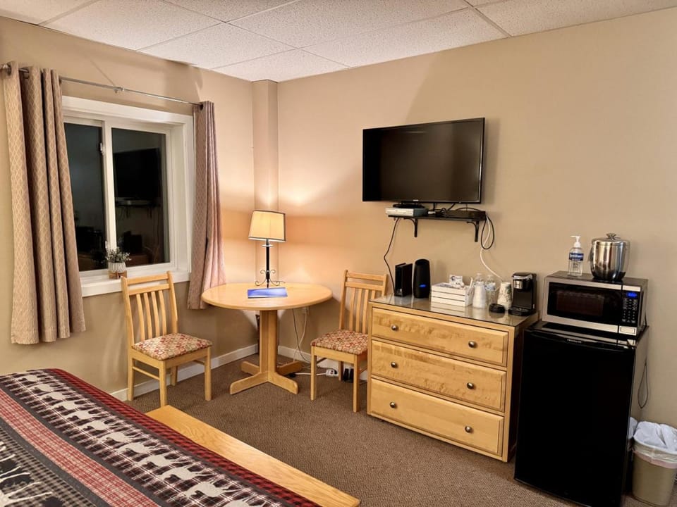 TV and multimedia, Coffee/tea facilities, Seating area