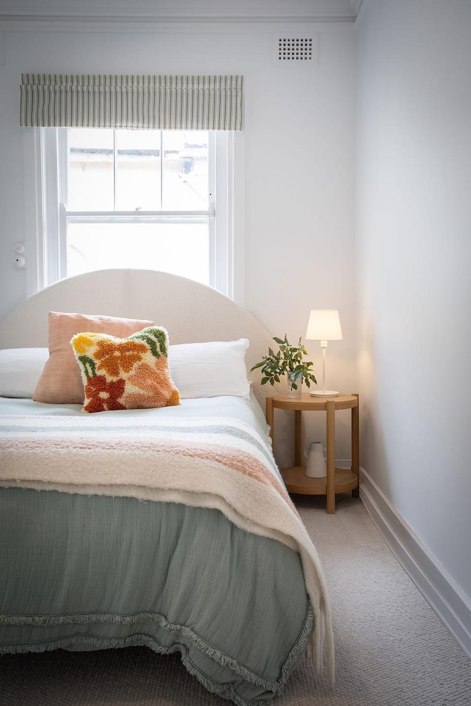 Deco Bay, Double Bay Apartment in Sydney