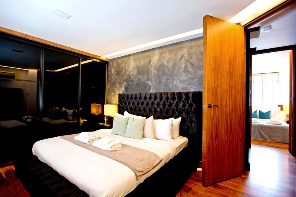 Luxurious 2 Bed Sloane Street Knightsbridge Flat Apartment in City of Westminster