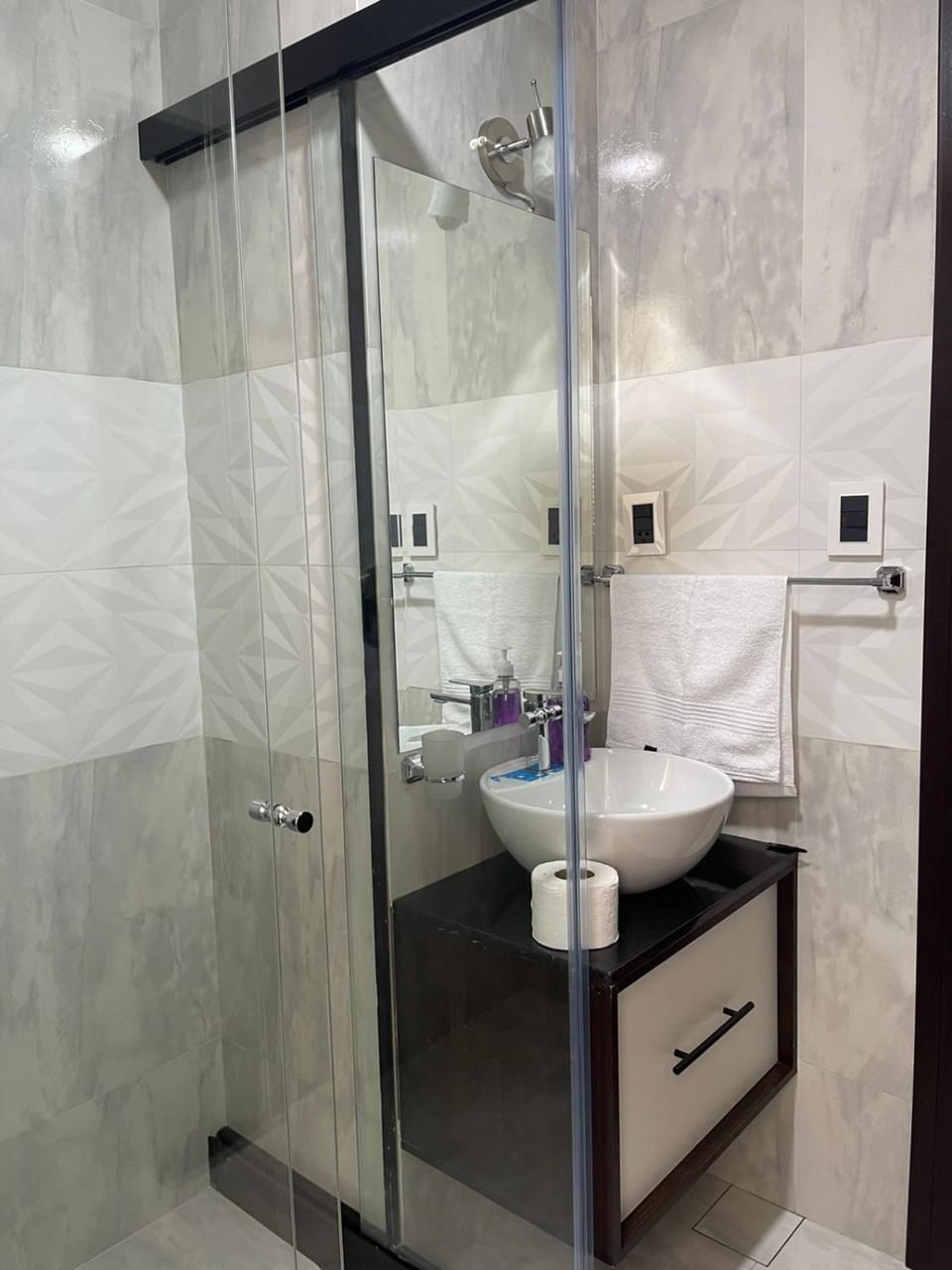 Shower, Bathroom