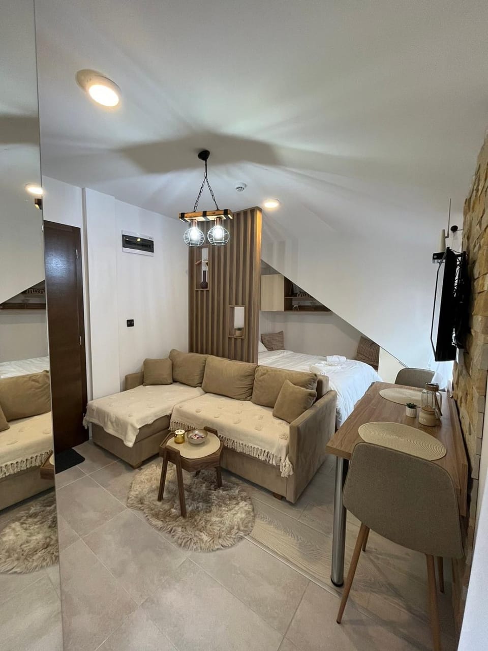 Apartman PETKOVIĆ NLux 110 Milmari resort Apartment in Serbia