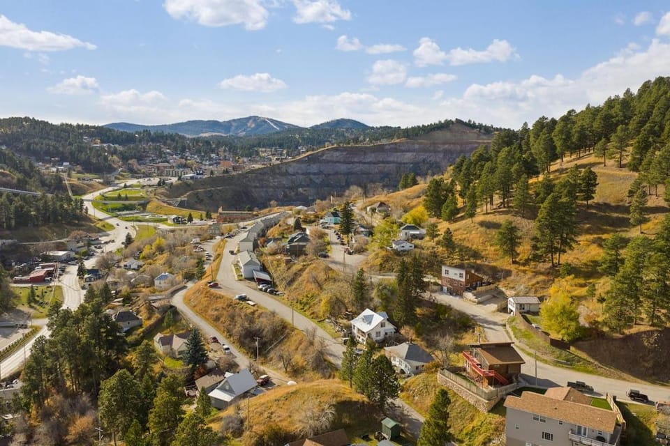 Natural landscape, Bird's eye view, City view