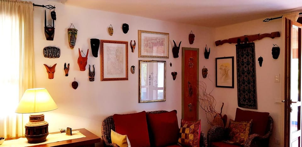Living room, Decorative detail