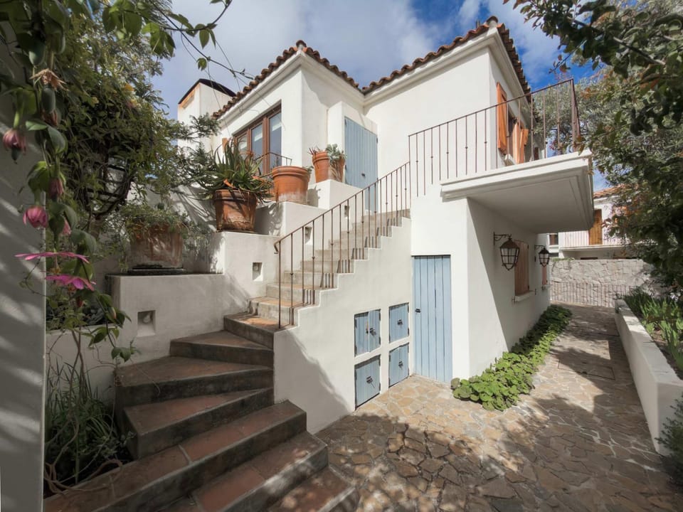Casapueblo Rent Cachagua CP 32 House in Valparaíso Region