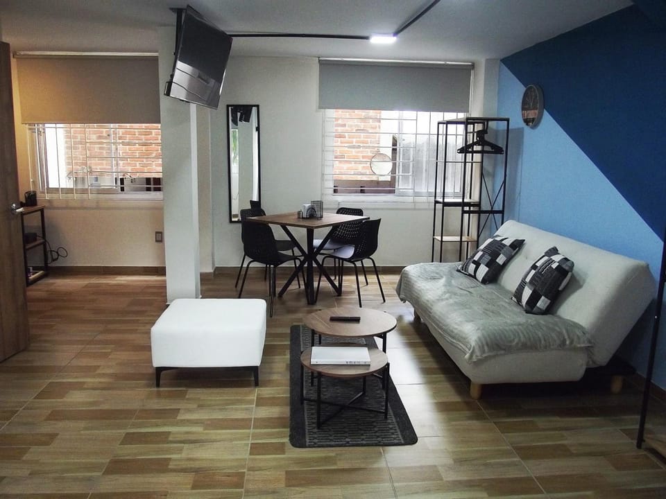 TV and multimedia, Living room, Dining area