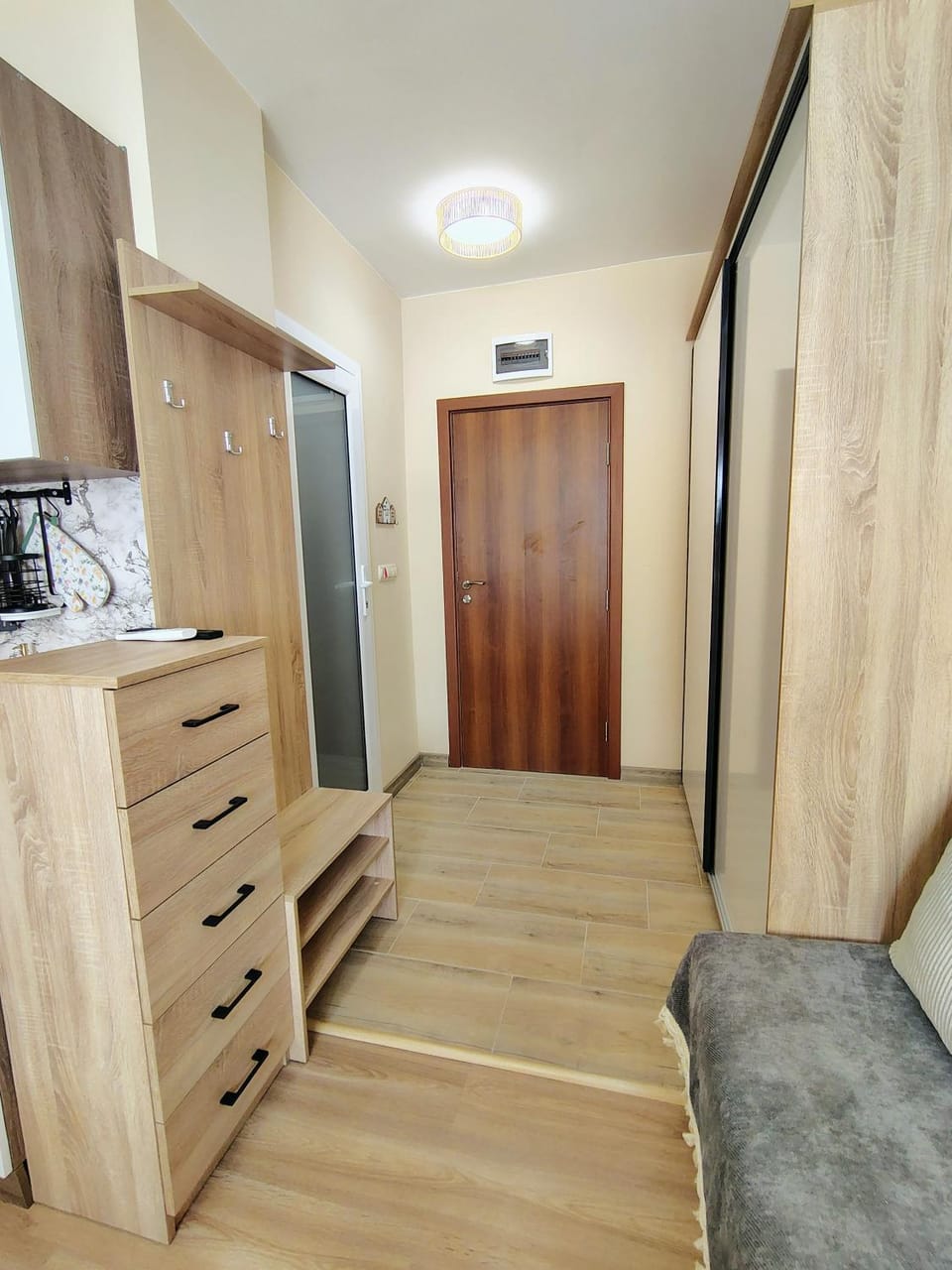wardrobe