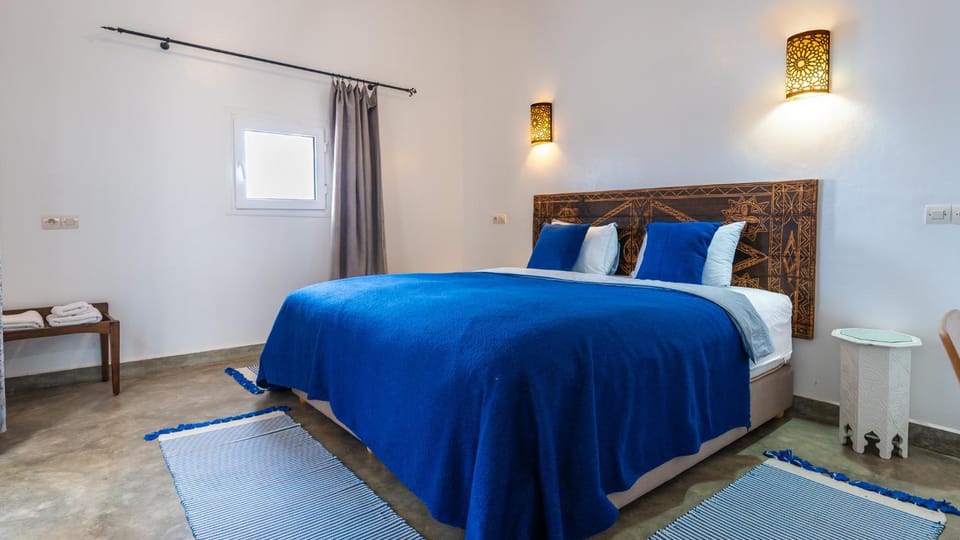 Bed, Photo of the whole room