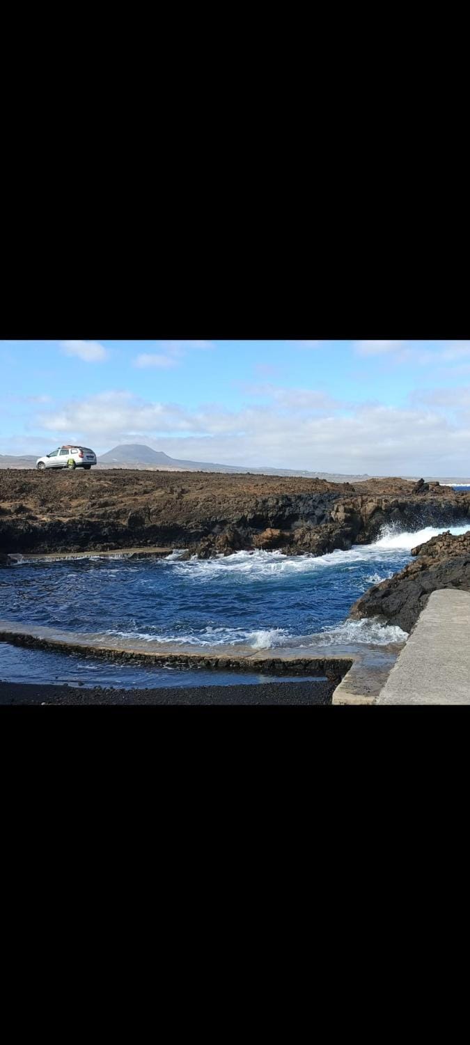 Nearby landmark, Natural landscape