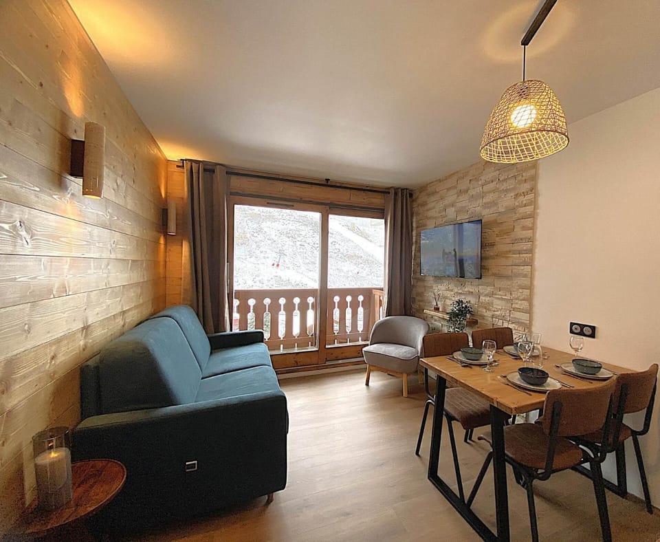 Résidence Le Pralin C - Studio rénové dans le quartier de Meribel Mottaret ski aux pieds. MAE-4523 Apartment in Les Allues