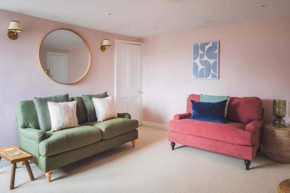 Boutique Retreat in Central Bath Apartment in Bath