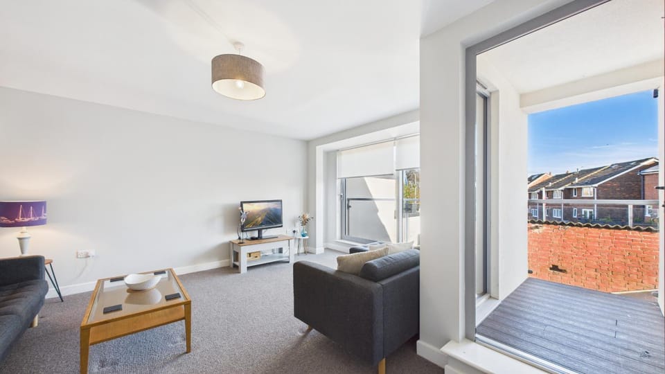 Communal lounge/ TV room, Living room