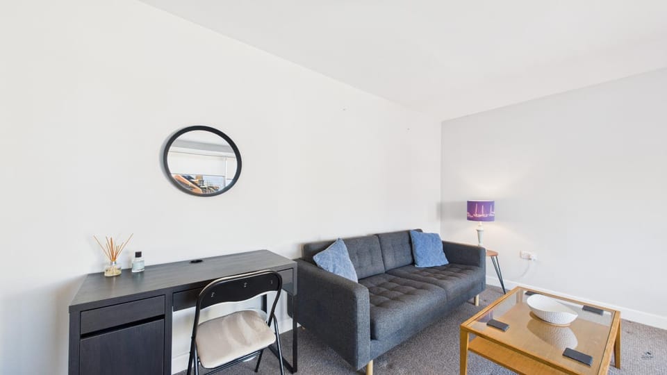 Communal lounge/ TV room, Living room