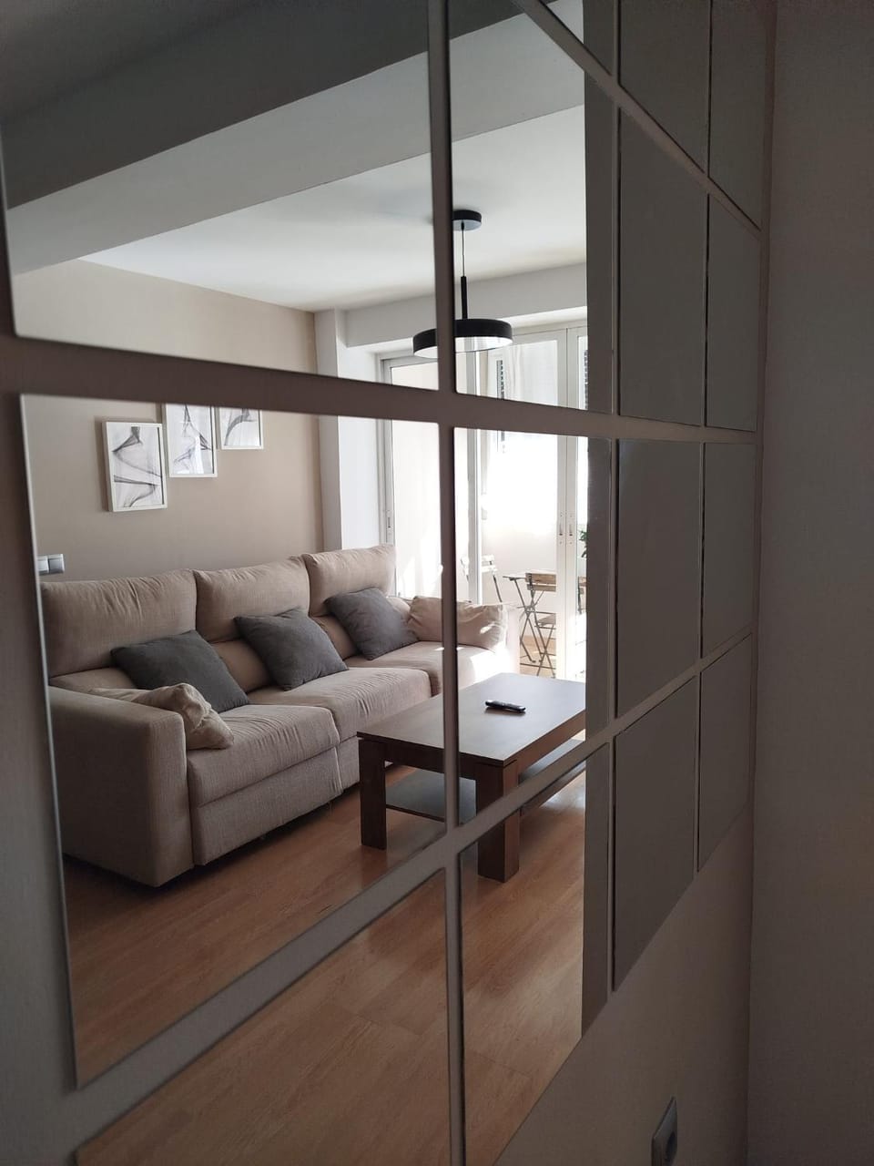 Living room, Photo of the whole room, Seating area