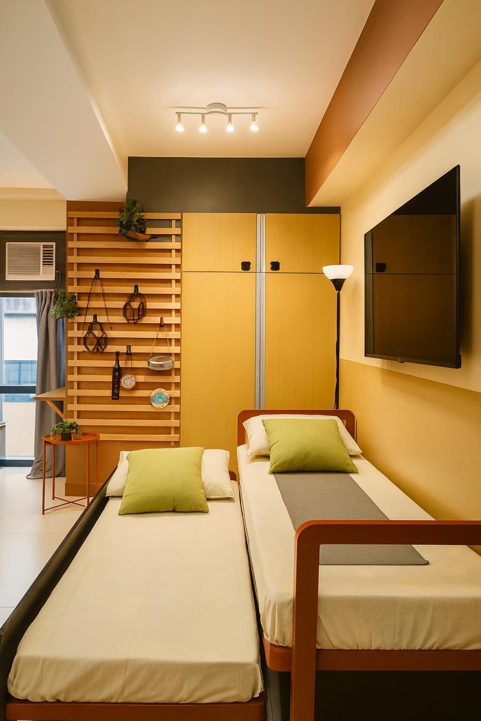 Bed, TV and multimedia, Photo of the whole room, Bedroom, air conditioner