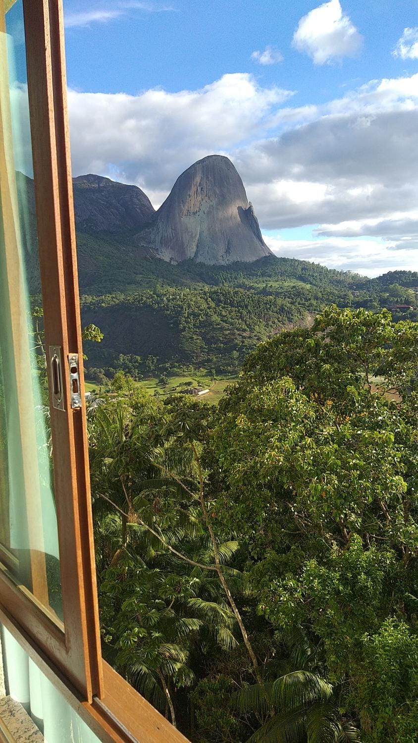 Flat lindo em pedra azul Apartment hotel in State of Espírito Santo, Brazil
