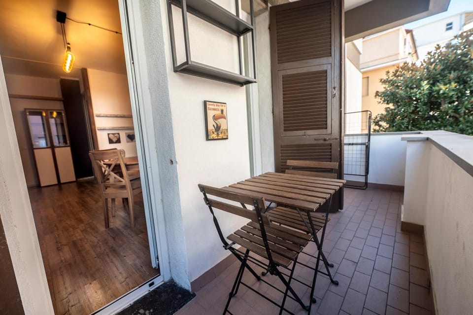 Balcony/Terrace, Dining area