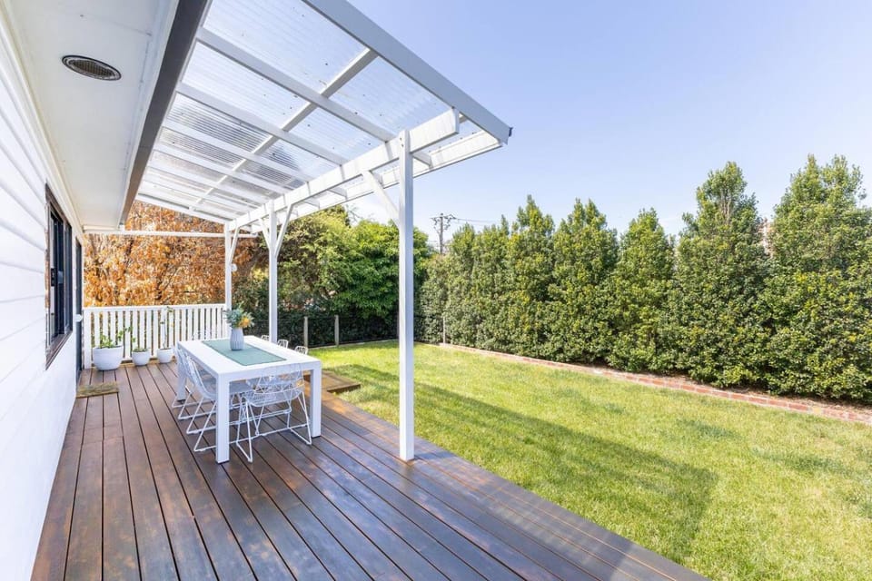 Patio, Garden view