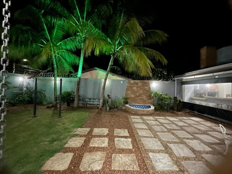 Night, Garden view