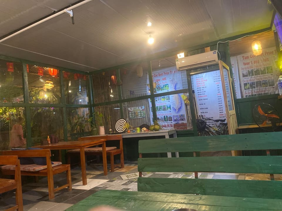 Big J hostel Tam Coc Apartment in Laos