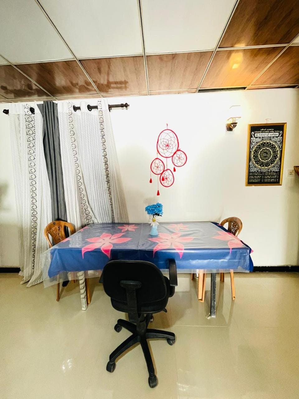 Dining area, Dinner