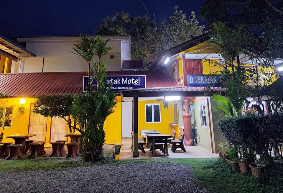 Property building, Night