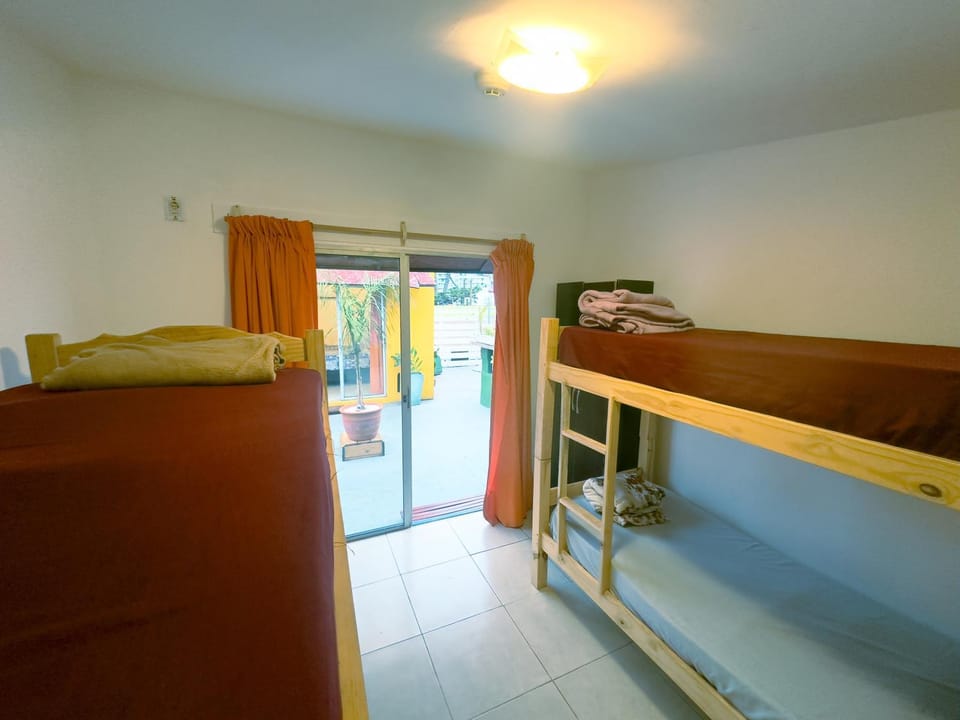 Del Barcito Hostel and Suites Hostel in Punta del Este