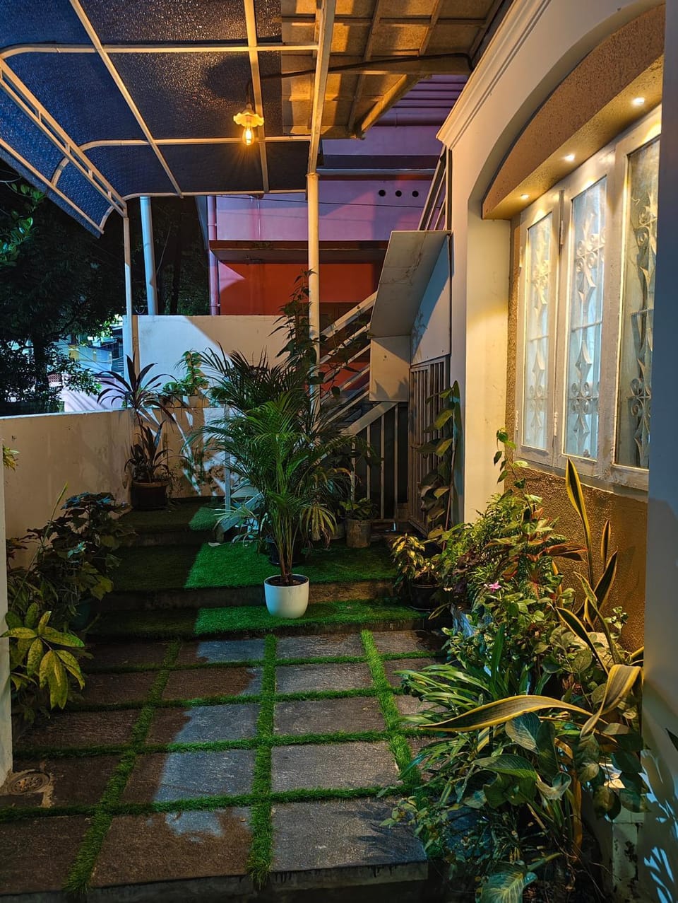JOHNs' Paradise - Homestay Bed and Breakfast in Kochi