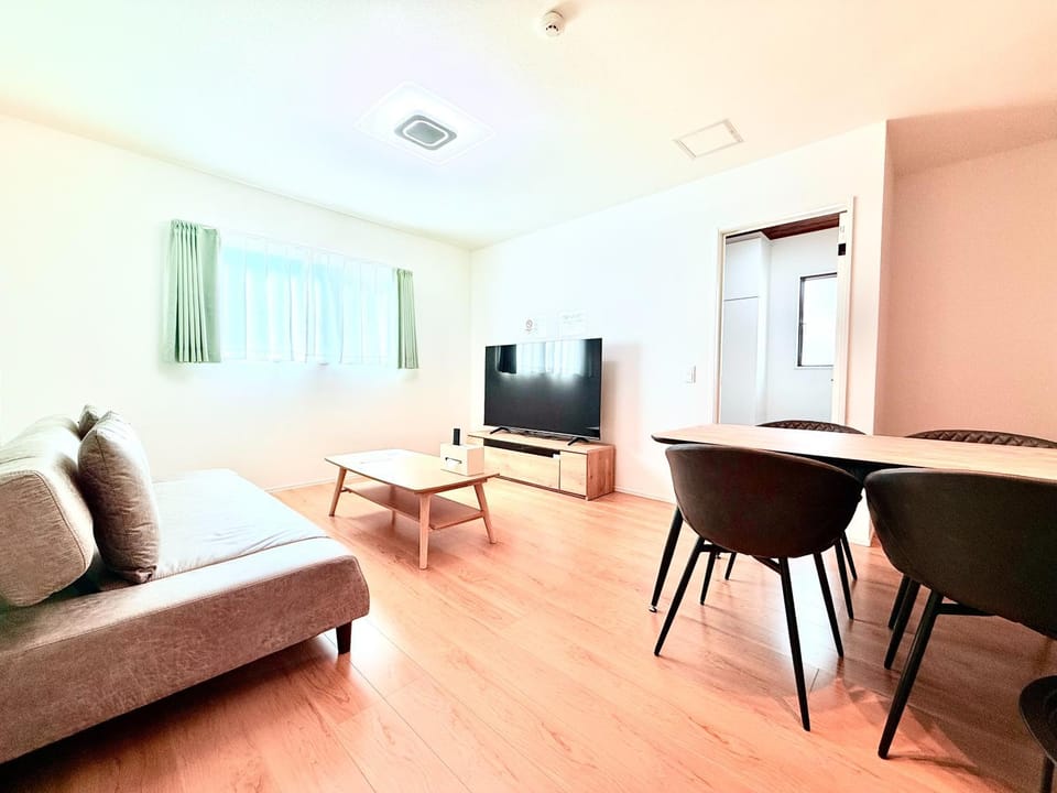 ELIF Yoshizuka Apartment in Fukuoka