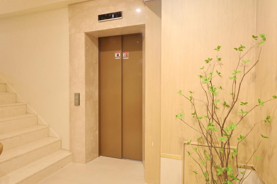 elevator