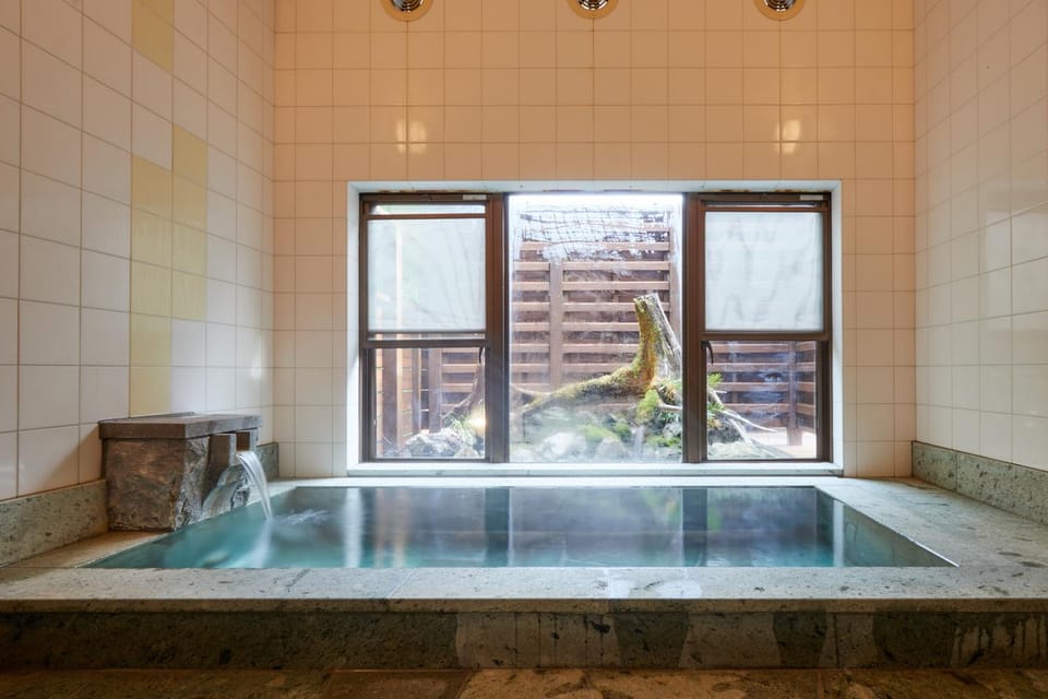 Hot Spring Bath, Hot Spring Bath