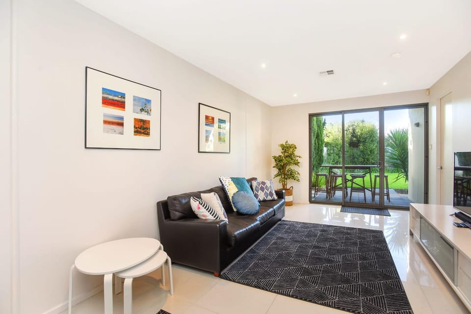4A Wood St-PetsNegotiable Linen Included Wi-Fi - Linen Included House in Encounter Bay