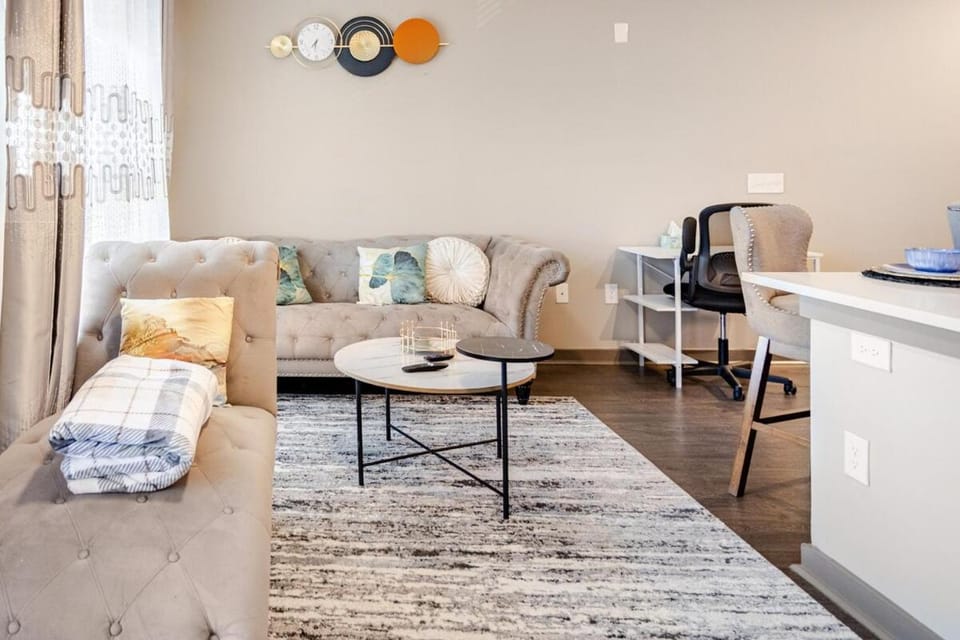 Cozy Uptown apartment with Gym and Swimming pool Apartment in Charlotte