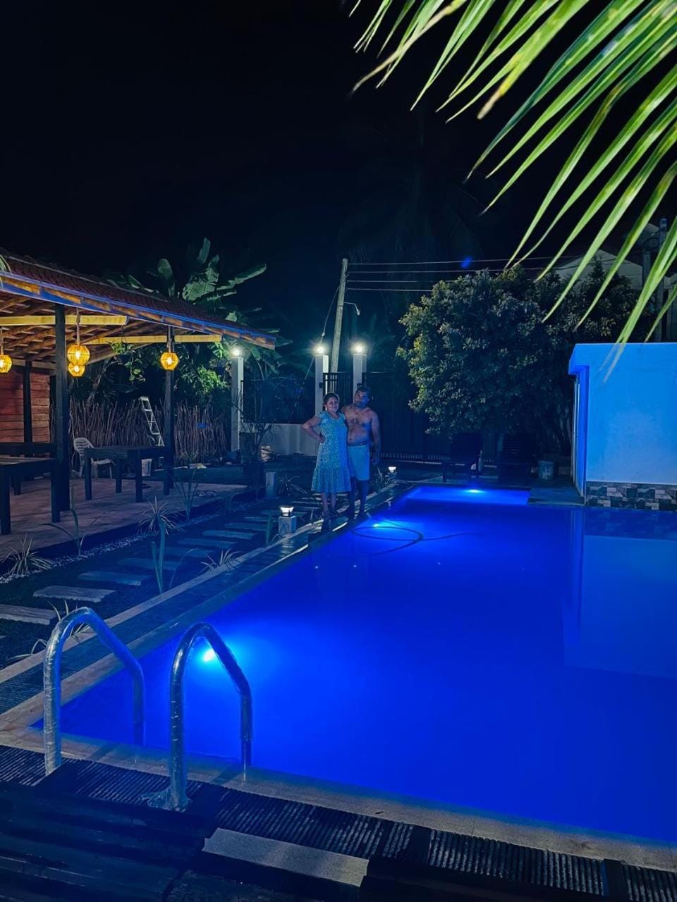 Indunil Family Residence With Pool Hiriketiya Bed and Breakfast in Southern Province