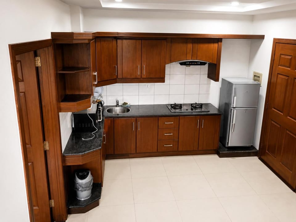 Kitchen or kitchenette, dishwasher, minibar, oven, pet friendly, stove